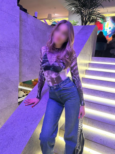 Escort Elina Photo 19