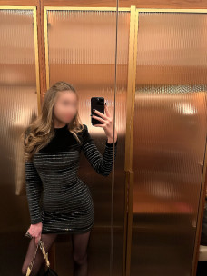 Escort Elina Photo 4