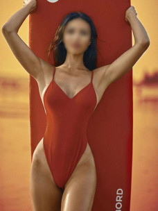 Escort Michelle Photo 6