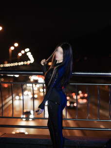 Escort Zhenia Photo 5